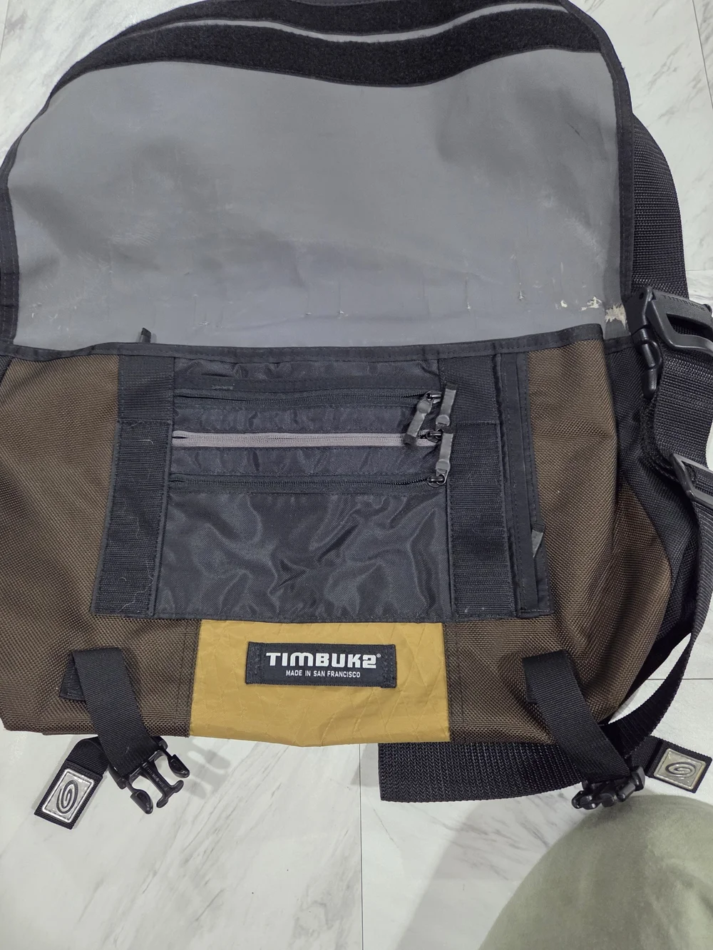 Timbuk2 messenger bag